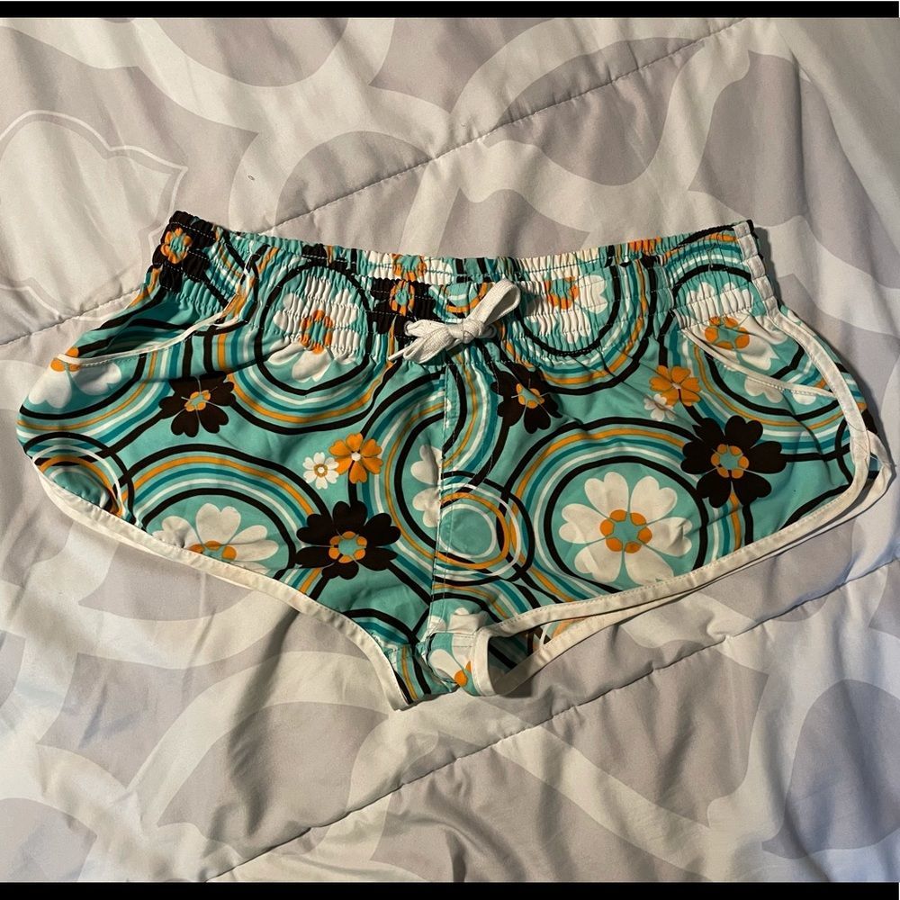Bikini 101 Swim Shorts - Size Small